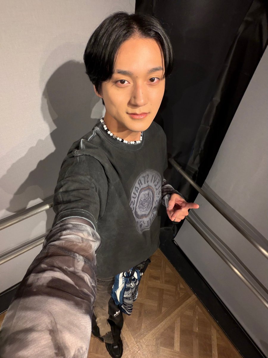 turn_a_MAK's tweet photo. 本日は久しぶりのライブ楽しかったー！
一緒に楽しんでくれた皆さんありがとうございます！

今日は6曲披露という曲詰め込み系のライブでしたがいかがでしたか？

たくさんできて嬉しかったよー！

#b_all #turn_a #ターンエー https://t.co/cSLmEuAFmi