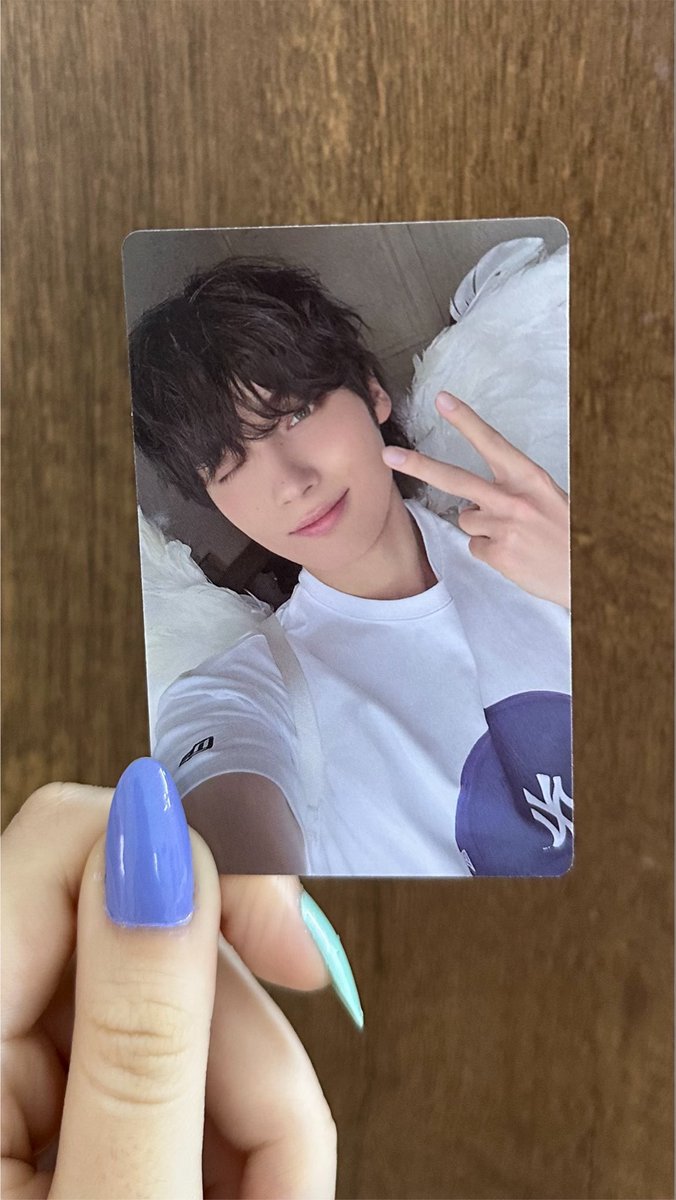 pagesvnoo's tweet photo. feedback positivo para @hwalector! por me vender esse hyuka anjinho, bem embalado, envio rápido e com brindes lindos! 💗 https://t.co/WoF5ZyQl7Y