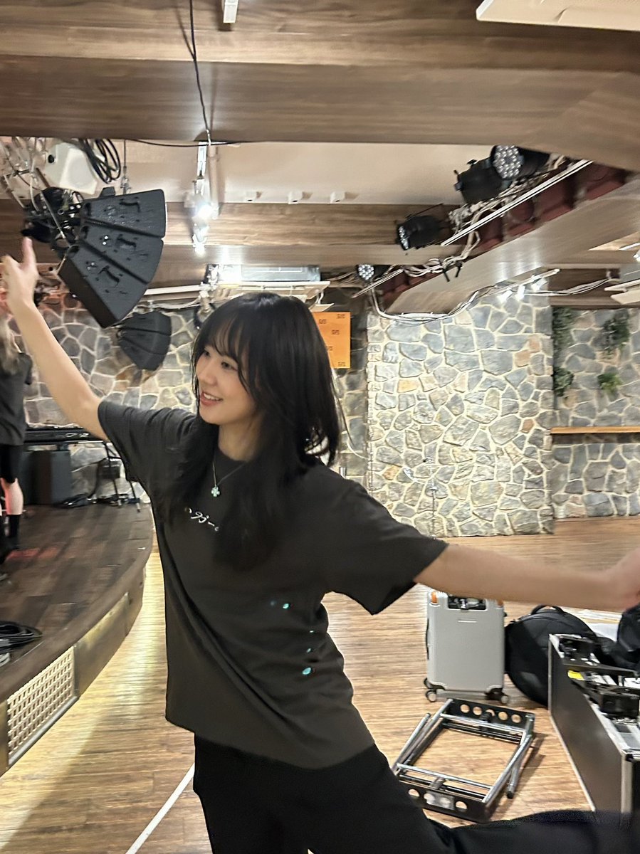 _aoigarnet's tweet photo. 遅くにごめんなさい！
ひとまず！

2026.8.7(金)@ LIVE STUDIO LODGE
7th One-man LIVE
"Hidden Library"

お越しいただいた皆様本当にありがとうございました！！
暑・熱かった！🔥
平日の夜にSOLD OUT嬉しかったです
またお会いしましょう！

明日でツアーラスト！8.8(土)横浜ReNYβ
いい日にします🛋️ https://t.co/lEPyxlW4ed