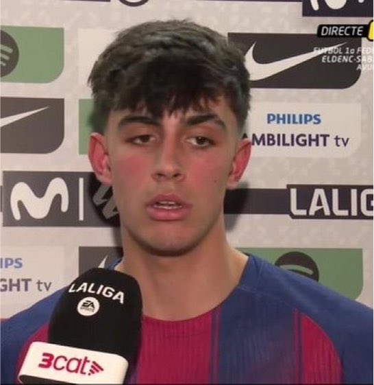 FullTime90X's tweet photo. 🚨 𝗠𝗔𝗥𝗖 𝗕𝗘𝗥𝗡𝗔𝗟:

🗣️ “I love the fact that I will have a mentor like Rodri to help me grow at FC Barcelona.”

🗣️ “I want to achieve the success he did and win a Ballon d’Or someday at Barcelona.” 🔵🔴✨ https://t.co/RWf4Z2IT5l
