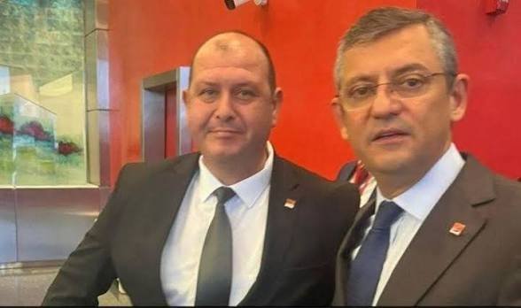 ___Cavus__Esra_'s tweet photo. Menderes Belediye Başkanı İlkay Çiçek TUTUKLANDI❗️

Rezillik üstüne rezillik yaşıyorlar, ama utanmıyorlar... https://t.co/axe1qrTI0Q
