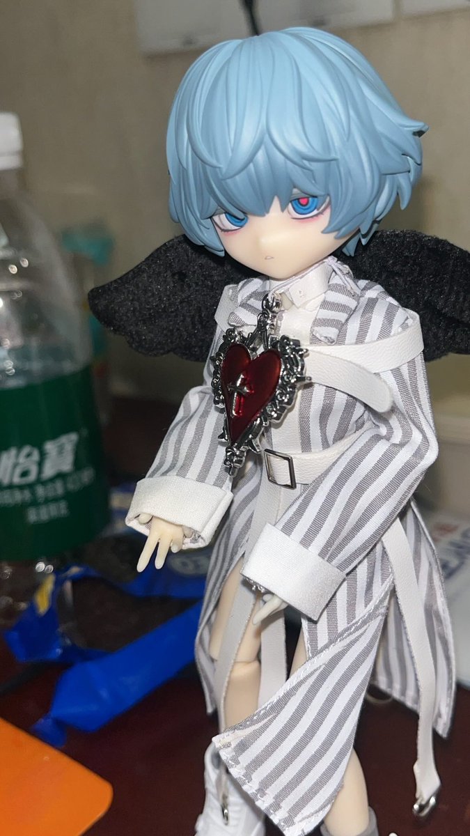 m0monda1's tweet photo. bjd 샀는데 어때… 귀엽지 https://t.co/99jtxBz3wL