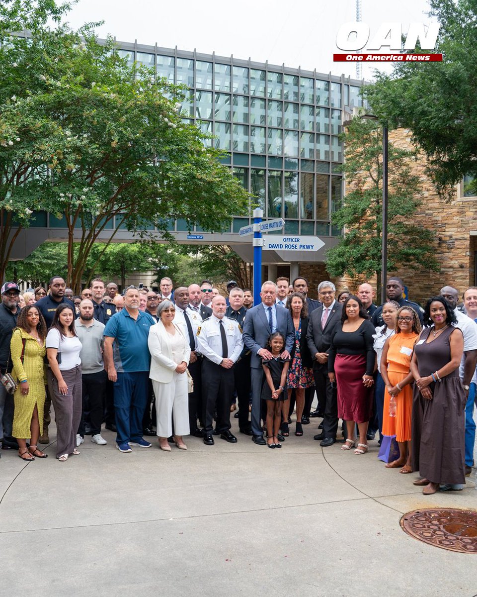 OANN's tweet photo. HHS Secretary Robert F. Kennedy Jr. honored Officer David Rose by dedicating a memorial roadway and plaque at the CDC campus in recognition of his courage, service, and sacrifice. The ceremony also recognized the law enforcement officers, first responders, and public servants who responded during the incident, while honoring Rose's lasting legacy.

Watch OAN on OAN Live for more updates.