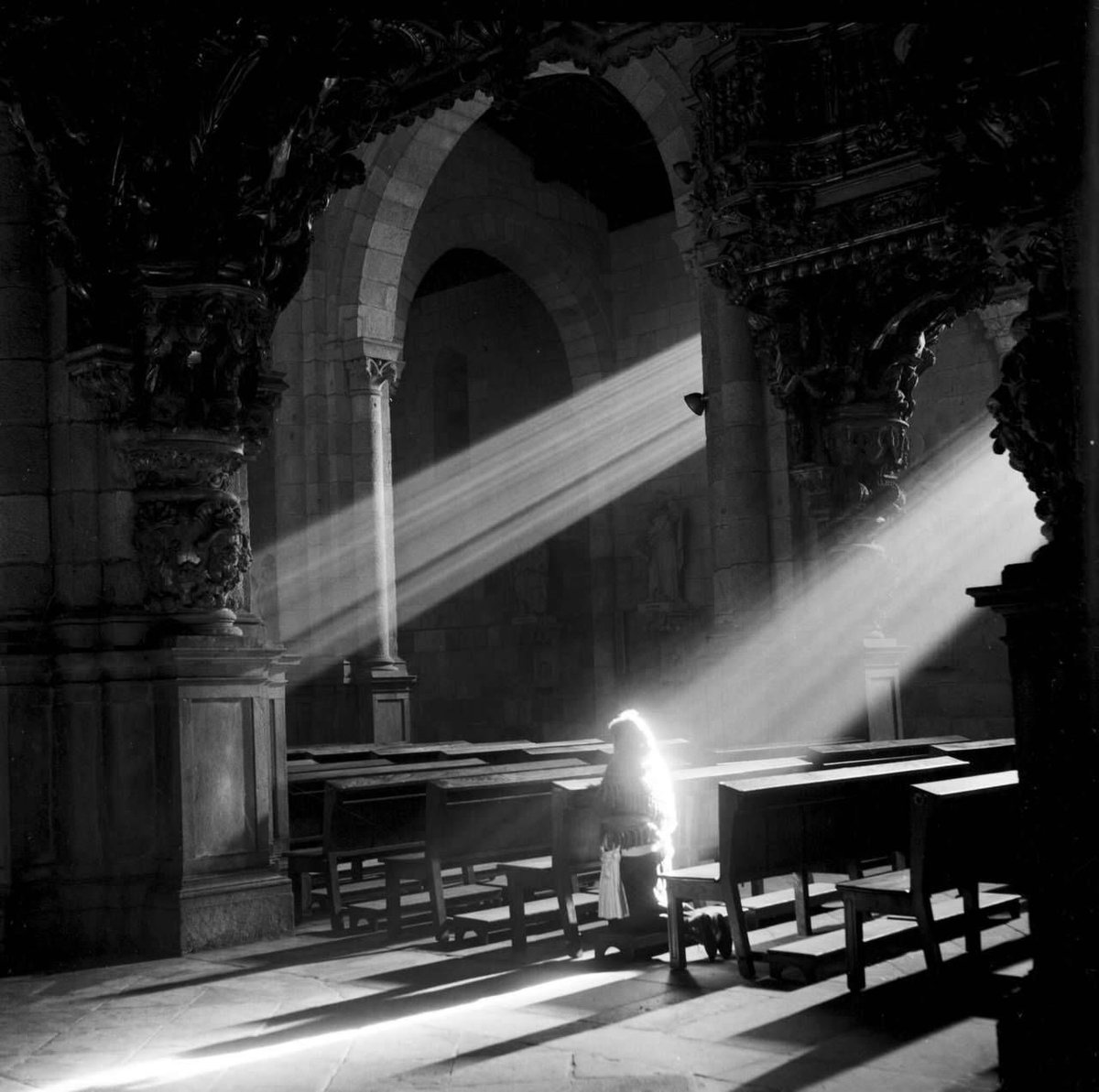 FaithTruthand's tweet photo. “The most beautiful act of faith is the one made in darkness, in sacrifice, and with extreme effort.”

―St. Padre Pio

Christ knows what we do and what we suffer &amp; sacrifice for Him... https://t.co/otJlRTOcFR