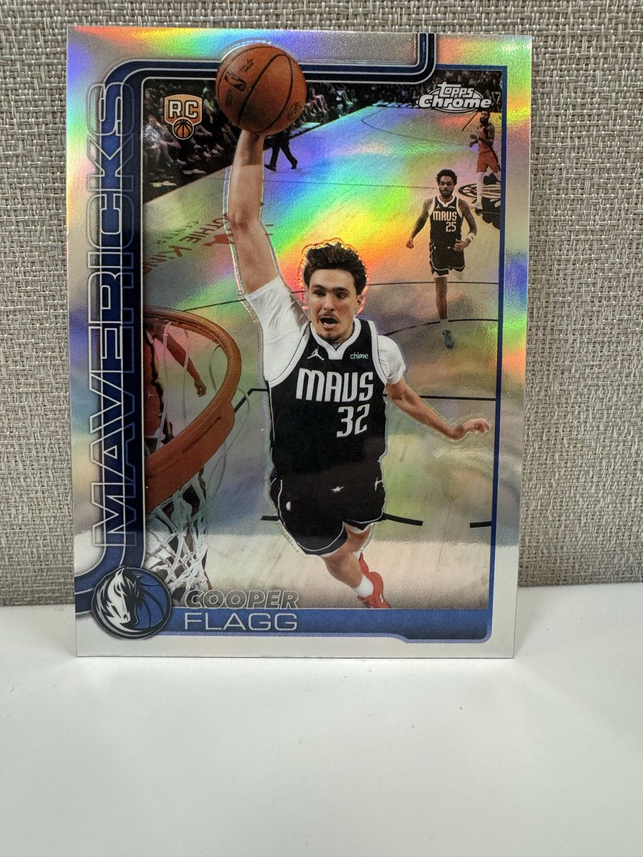 sports_azguy's tweet photo. Wemby /85 $400
Jayden Daniels /49 $400
Cooper Flagg refractor $265 https://t.co/kqoKRyLoHY