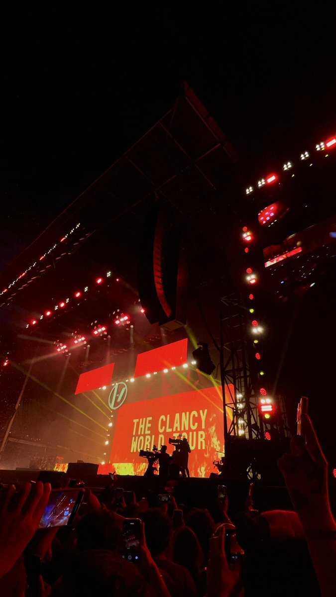 AlanAlrmun's tweet photo. Stay alive |-/ ❤️ https://t.co/IByz6z7swf