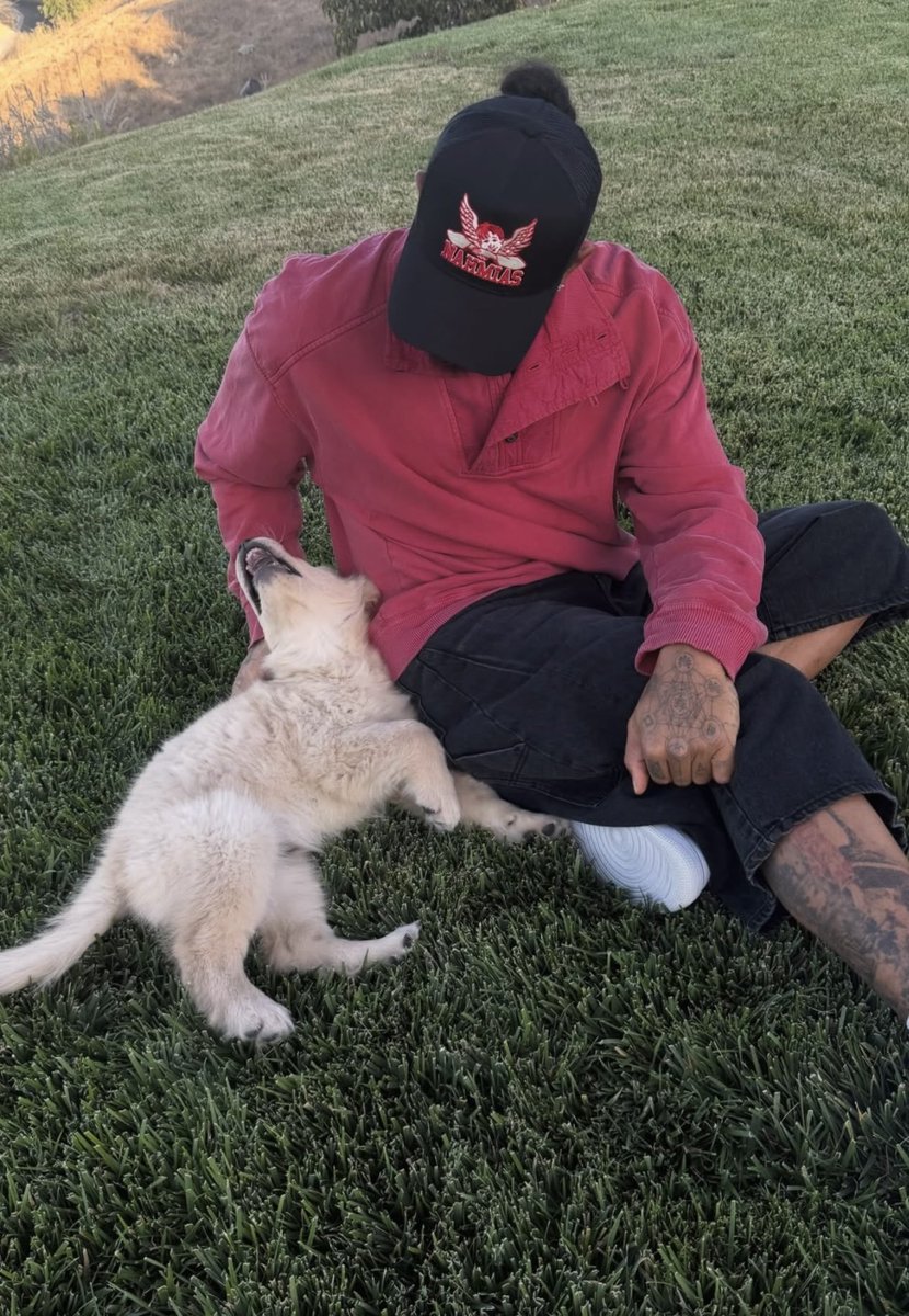 lewsinner's tweet photo. Dios te amo Lewis Hamilton, tu felicidad es la mia ❤️ https://t.co/9vK741RdWR