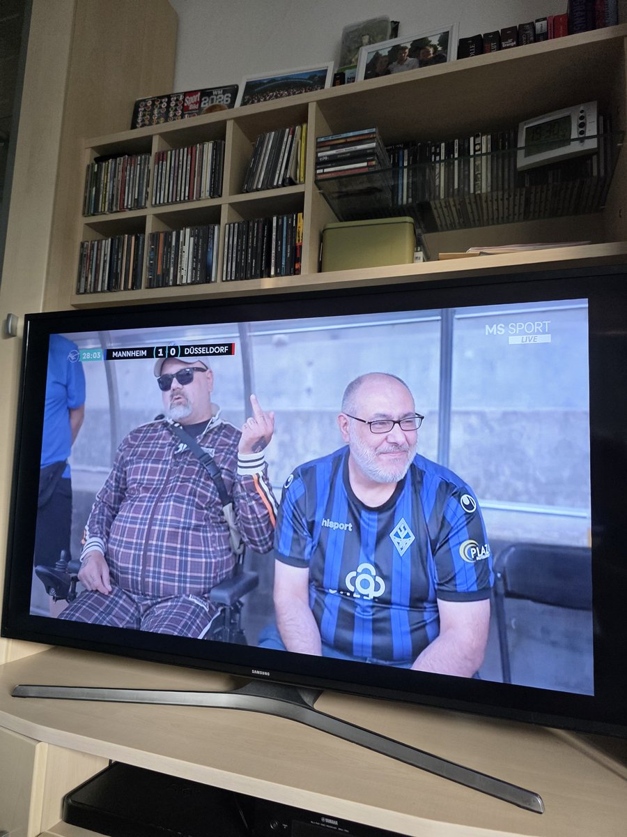 theoelro's tweet photo. Ich liebe die 3.Liga https://t.co/peiPfPi8DQ