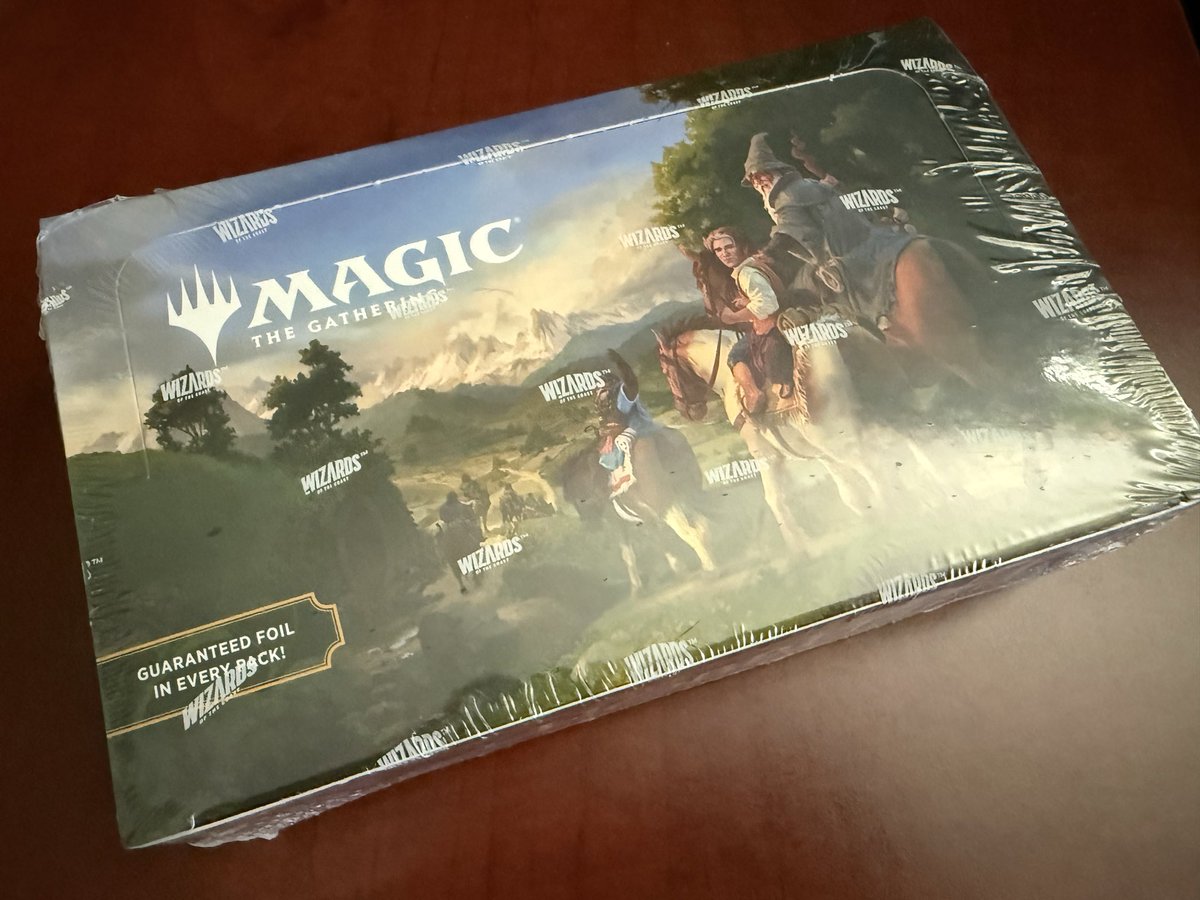 MTGhoneybadger's tweet photo. It’s on!
#mtg #mtgxhobbit #mtghobbit #magic #magicthegathering https://t.co/7dL8NI46GH