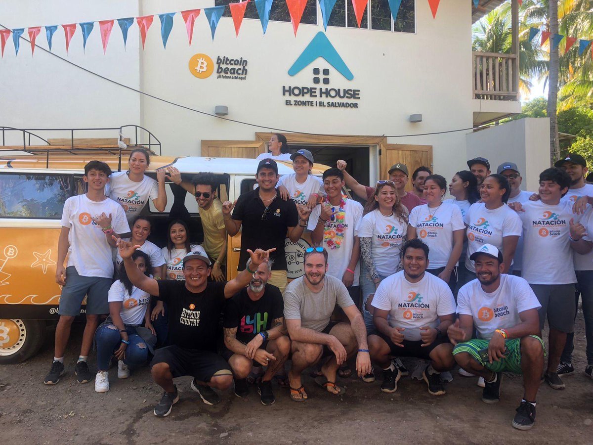 labitcoineta's tweet photo. Sometimes, the most powerful symbols are simple: a house that offers hope and a van that carries a message of freedom.

Gathered at Hope House, El Salvador, remembering why we do what we do.

The future is open-source and built by community 🧡 https://t.co/4lTkd8tgny