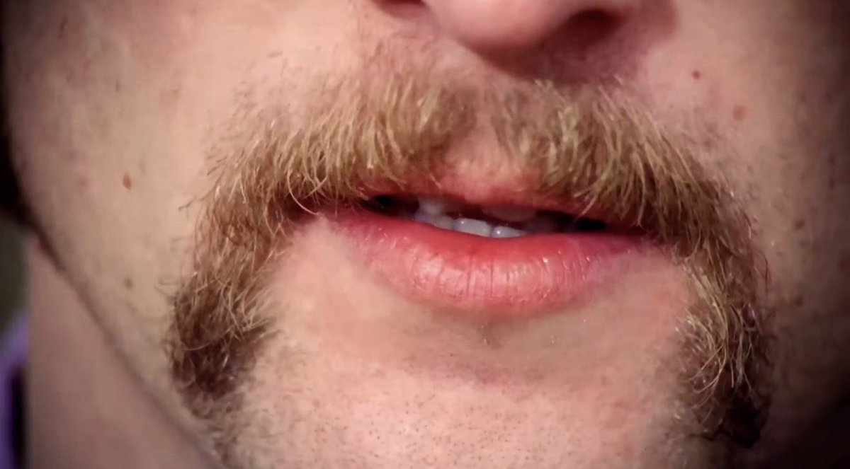 paulscigarette's tweet photo. CLOSE YOUR DAMN MOUTH BRO😭😭 https://t.co/4o5PGokNfT