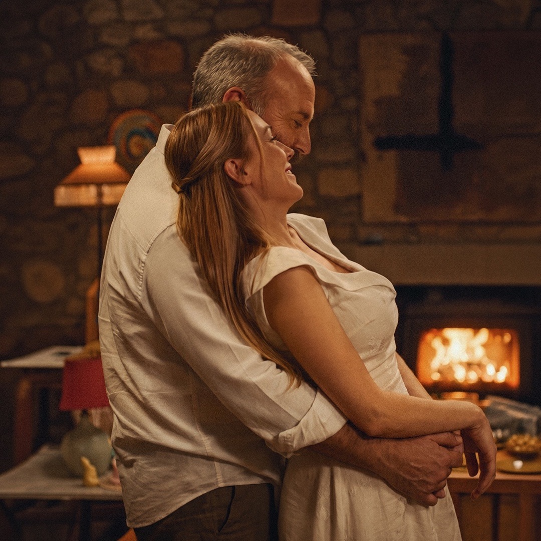 pusholder's tweet photo. Halit Ergenç ve Meryem Uzerli, 15 yıl sonra aynı filmde buluştu. https://t.co/UWciBtuVFG