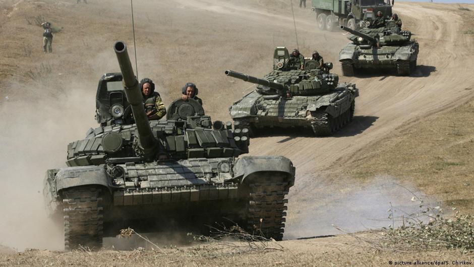 dw_russian's tweet photo. Об угрозе аннексии Южной Осетии Россией в 18-ю годовщину "пятидневной войны" между РФ и Грузией заявили четыре страны НАТО - Великобритания, Германия, Италия и Франция - а также Евросоюз https://t.co/24iBRNk5pc

(На фото: танки РФ в Грузии, август 2008 года) https://t.co/lnaOGL0nDN