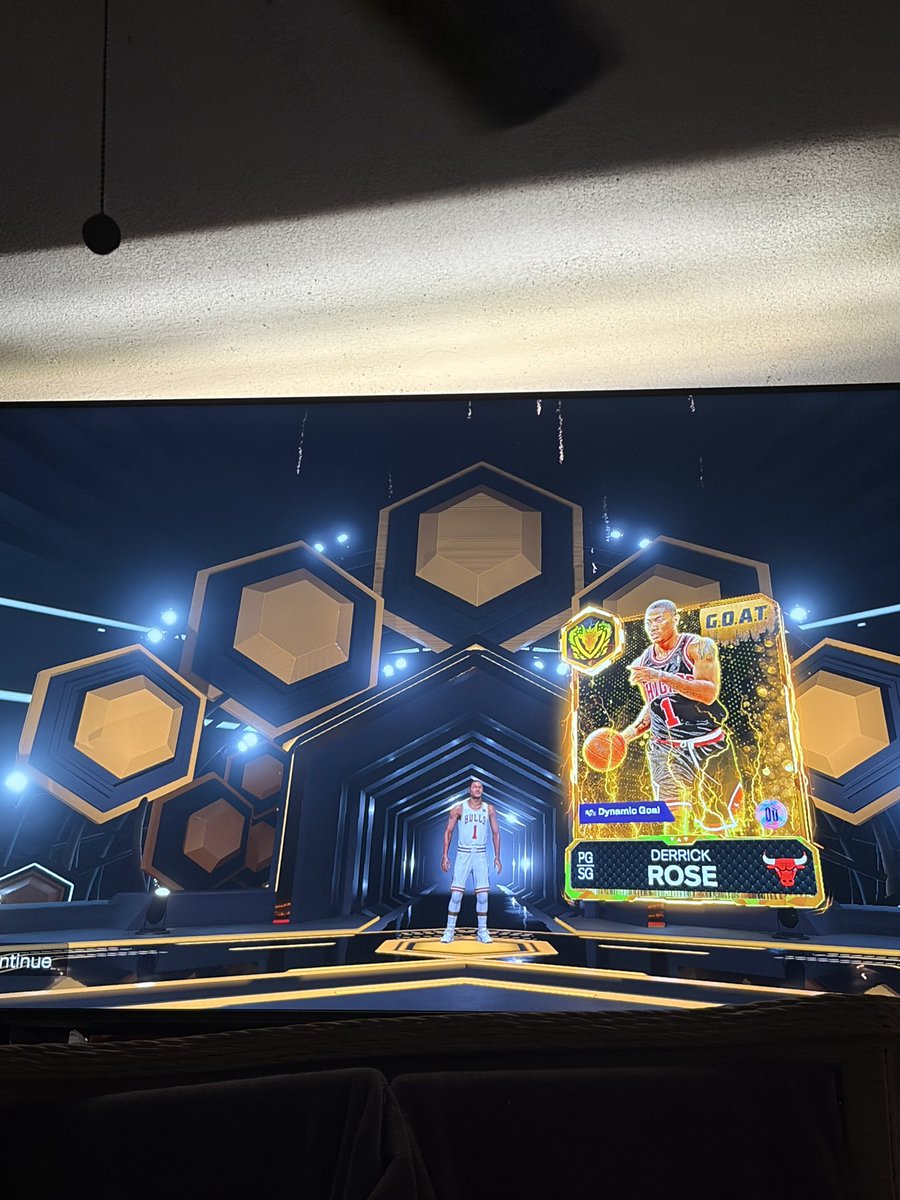 therealchriss4's tweet photo. @Curr on my second pack https://t.co/Jgu3nU95fS