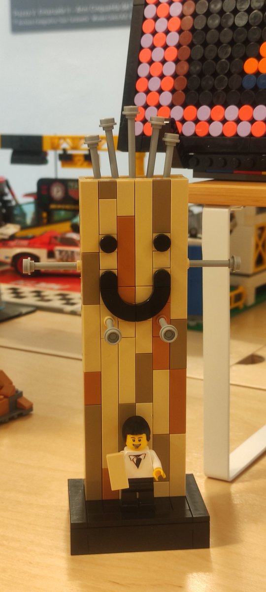 AlanGuerzoni's tweet photo. L'ho migliorato.
#quelo #lego #afol #moc https://t.co/1cm7Hx2bJ9