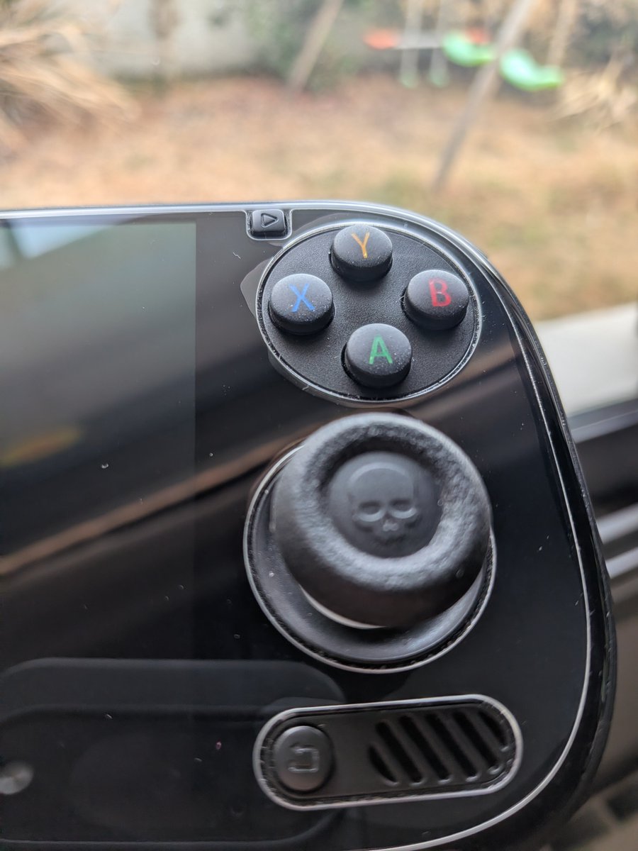 kevin_pradeau's tweet photo. @SakuraRetroModd  merci pour ce travail de qualité, mon odin3 est au top avec ses nouveaux boutons ! https://t.co/W524mO8gpt