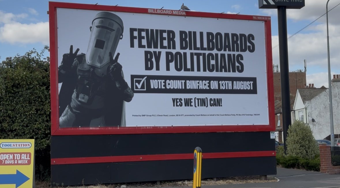 CountBinface's tweet photo. In Clacton now. (Not AI!) https://t.co/eYjPFrIee5
