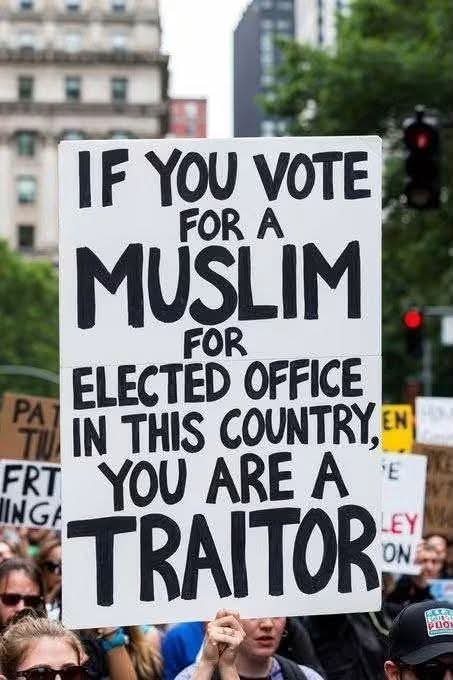 AzuliaZula's tweet photo. He leido muchos Estadistas que respetaba en redes aunque fueran Demócratas 
Pero ahora los veo defendiendo los líderes islamitas por encima de nuestra Nación  solo pq se infiltraron en el partido Demócrata y hasta ahi llegó mi respeto hacia ellos https://t.co/gwzmLXY0iE