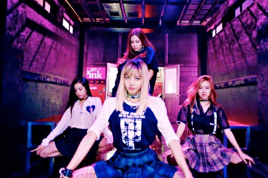 viraltakes's tweet photo. On this day in 2016, BLACKPINK released their debut single 'BOOMBAYAH'. https://t.co/NW9Na3xPFT