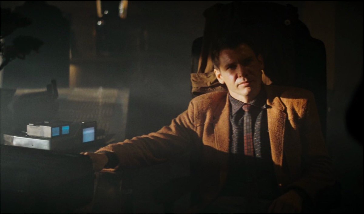 Jopolkadot's tweet photo. Blade Runner

Ridley Scott
1982 https://t.co/RxrMOwQ2SR