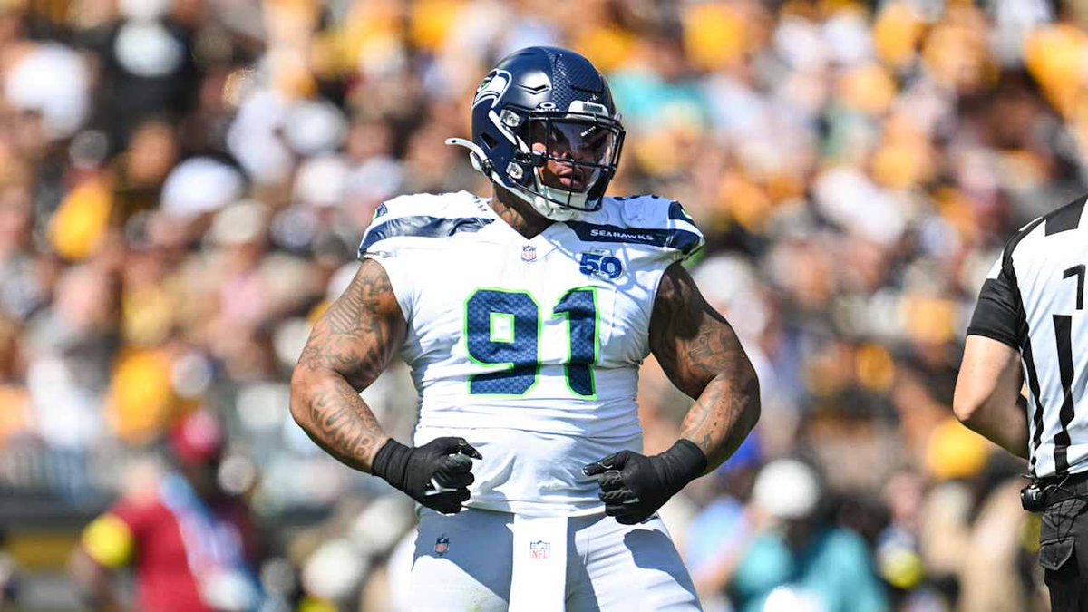 SleeperNFL's tweet photo. .@hawkblogger on Seahawks DT Byron Murphy II:

“He took it very personally he didn’t get Pro Bowl or All-Pro. … He’s tearing up training camp. I think he genuinely has the potential to be the best DT in the sport this year.”

(@MySportsUpdate) https://t.co/suWlBzswRn