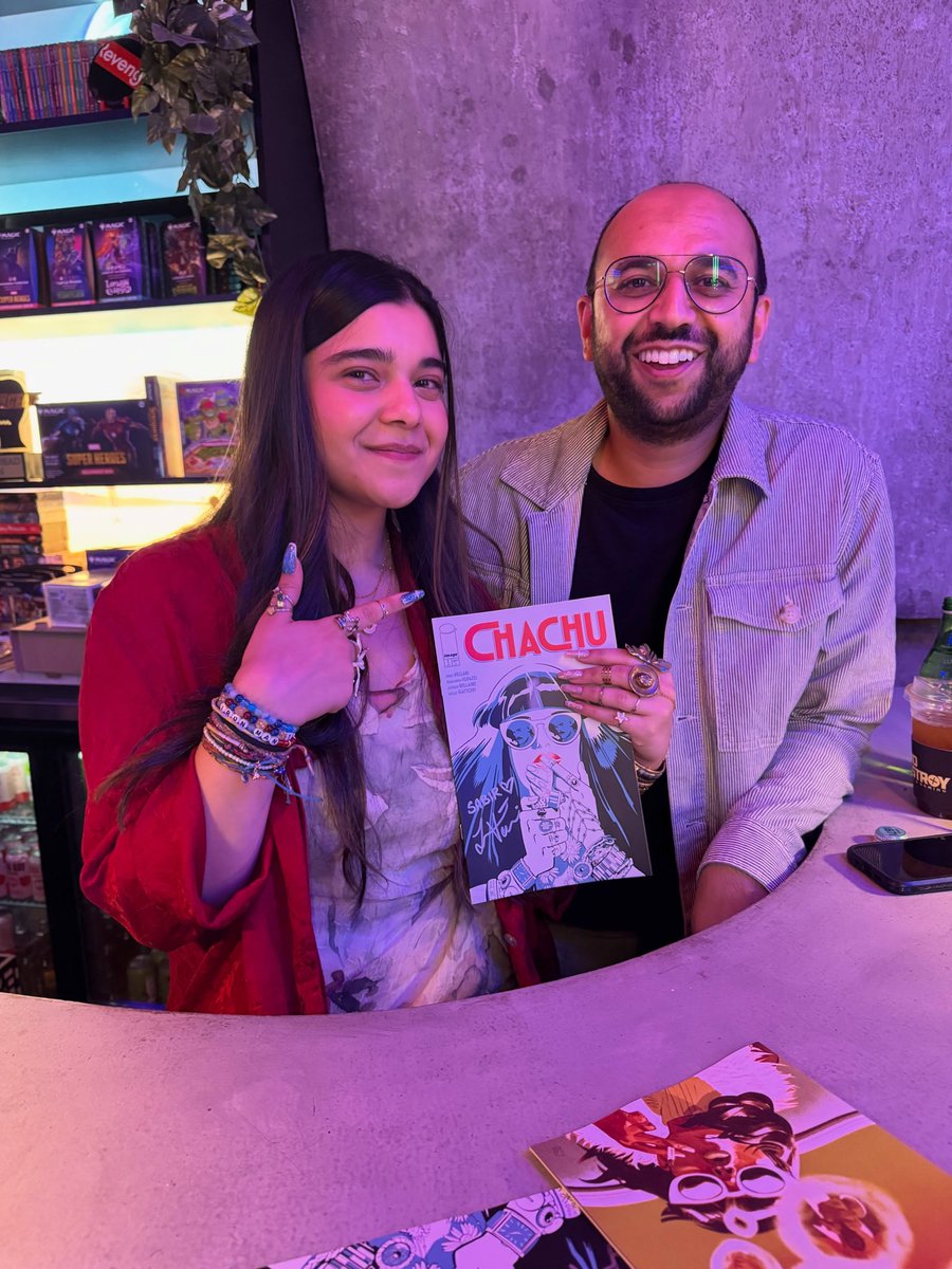 ImanVellaniEn's tweet photo. Iman with Sabir Pirzada (cowriter of Ms. Marvel The New Mutant/Mutant Menace) https://t.co/UAyO6SbxO0