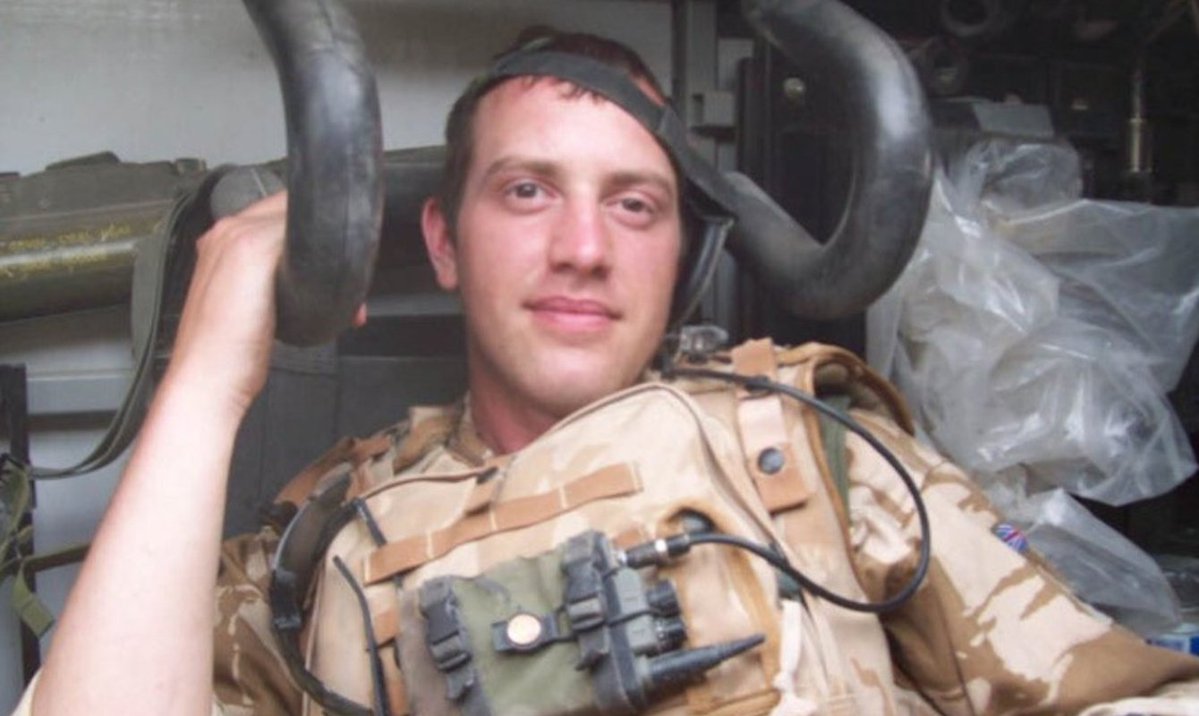 KeyserSosse's tweet photo. 8th August, 2009

Private Jason George Williams, aged 23 from Worcester, of 2nd Battalion The Mercian Regiment, was killed in an explosion whilst trying to retrieve the body of an Afghan National Army colleague near Gereshk, Helmand Province

Lest we Forget this brave man 🏴󠁧󠁢󠁥󠁮󠁧󠁿🇬🇧 https://t.co/fN6x5KaMLQ