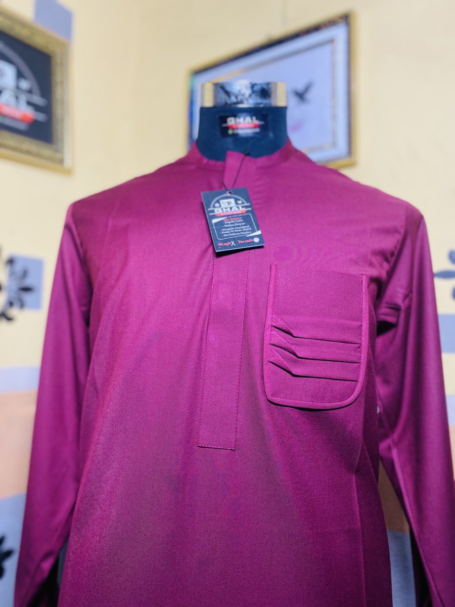 Qhalklassic's tweet photo. A long sleeve Wine material designed with a simple BreastPocket

TailoredByQhal🔖
☎️09064543959 https://t.co/womLwuPHJg