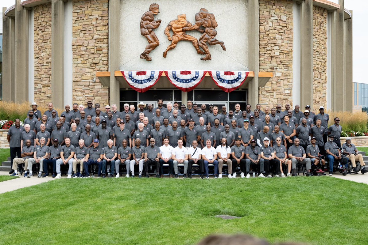 BCFootball's tweet photo. Among the greats https://t.co/YNjNMlXrIT