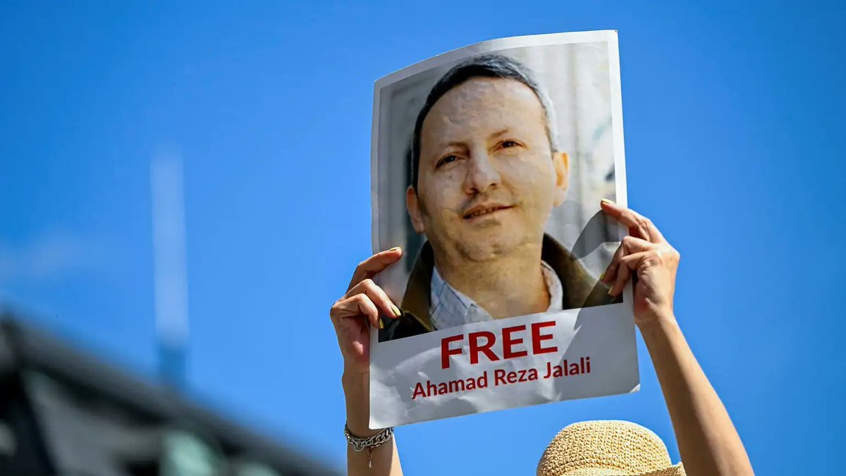 Amandalavan1's tweet photo. No matter the distance or the dark, a father's love is a beacon that walls cannot block and chains cannot hold. Truth and innocence are a shield &amp; the hearts waiting for you will bring you home. Ahmadreza Djalali has been hostage for 10+YEARS @SwedishPM @MariaStenergard @araghchi https://t.co/ACfm4Wlv2s