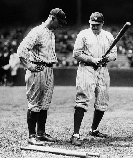 Jimfrombaseball's tweet photo. "Lou Gehrig evoked tears and laughter with words which made the previous speeches sound rather hollow.
He was wonderful.
Somehow he managed to control his voice.
And when he was through, Babe Ruth put his arm around him.....
People were crying in the stands when Lou Gehrig finished.
And they were ready to laugh again when Ruth put his arms around Gehrig and advised him to try out the fishing rod that had been given him and catch all the fish in the sea."
Rud Rennie after Lou Gehrig’s "Luckiest Man" speech, "Baseball's Gettysburg Address" on July 4, 1939 at Yankee Stadium.
Following Gehrig's diagnosis, he briefly rejoined the Yankees in Washington, D.C.
As his train pulled into Union Station, Gehrig was greeted by a group of Boy Scouts happily waving and wishing him luck.
Lou Gehrig waved back, but he leaned forward to his companion, Rutherford "Rud" Rennie of the New York Herald Tribune, and said:
"They're wishing me luck:
And I'm dying."
Babe Ruth talks about the finer points of hitting with teammate and rookie first baseman, Lou Gehrig, in June of 1923.
