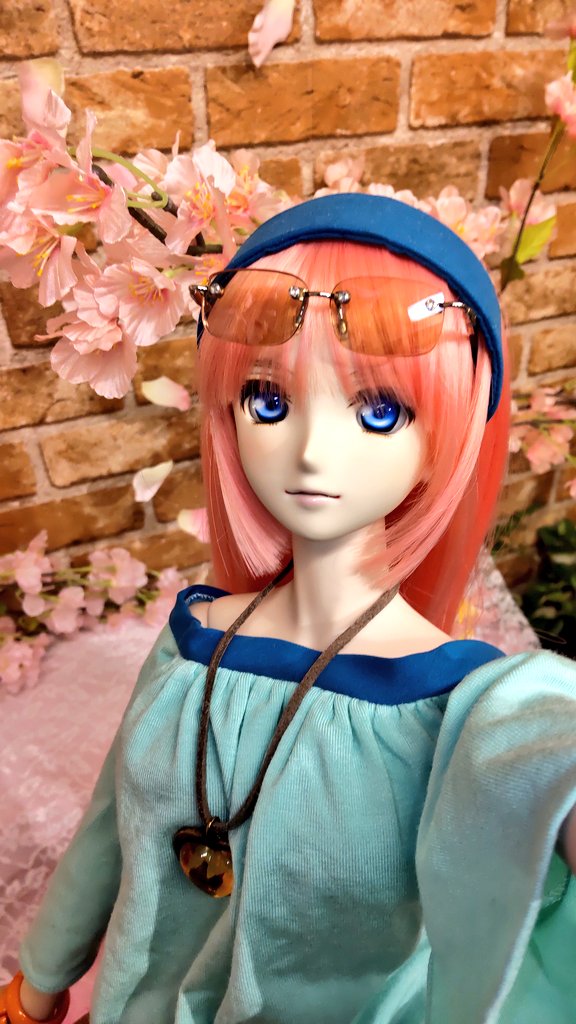 terufd1's tweet photo. #おはドル

おはようございます😌

今日は久しぶりに
うちのシェリルさんとお出掛け♪

ずっと待ち続けた
お店に行ってくるよ～😆 https://t.co/z9YPT87lHa