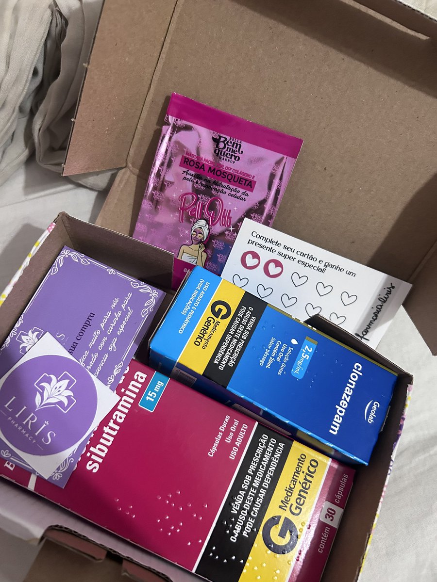 sosougn's tweet photo. @farmacialiris maravilhosa tao bonitinho https://t.co/zytiBTKagO