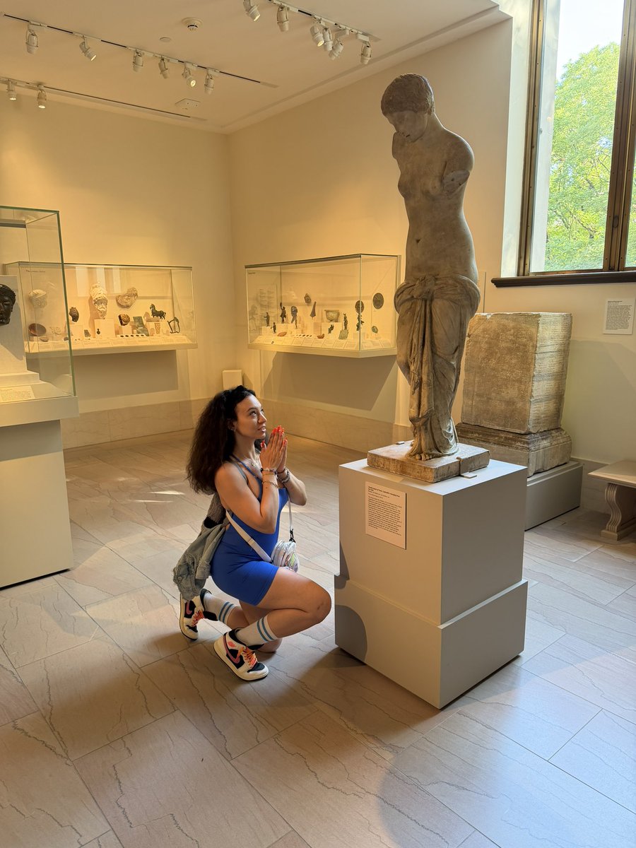 Sashapearl23's tweet photo. Dear Aphrodite… I’ve been patient 💅 https://t.co/ZcYWpdVXKR