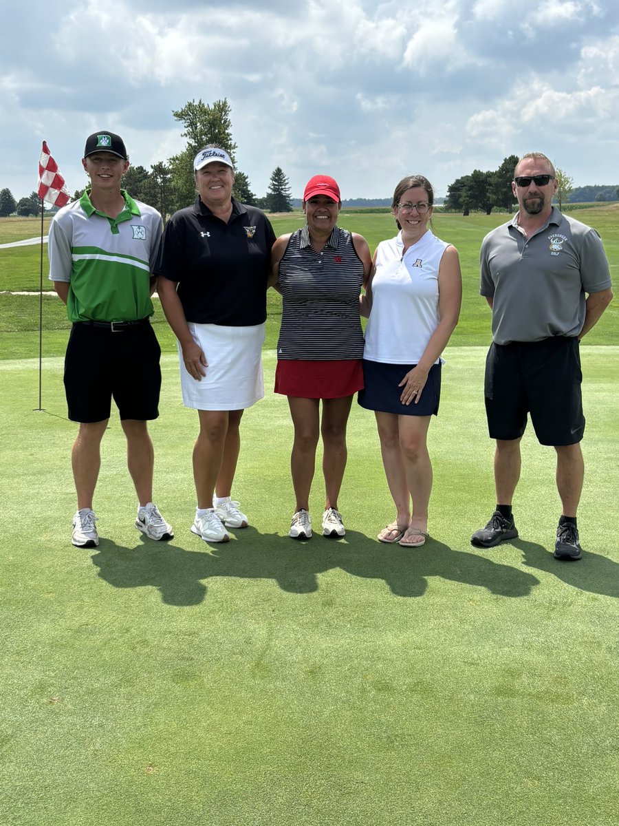 GirlsGolfAHS's tweet photo. The Inaugural Fulton County Girls Preview was held today at Ironwood Golf Course. Girls golf has grown tremendously over the past five years, and these girls represent Fulton County well! The future is bright!! ⛳️ https://t.co/obzz5wTRnY