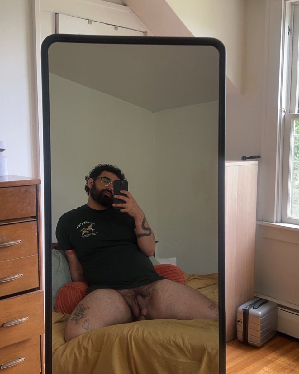 novelthot tweet picture