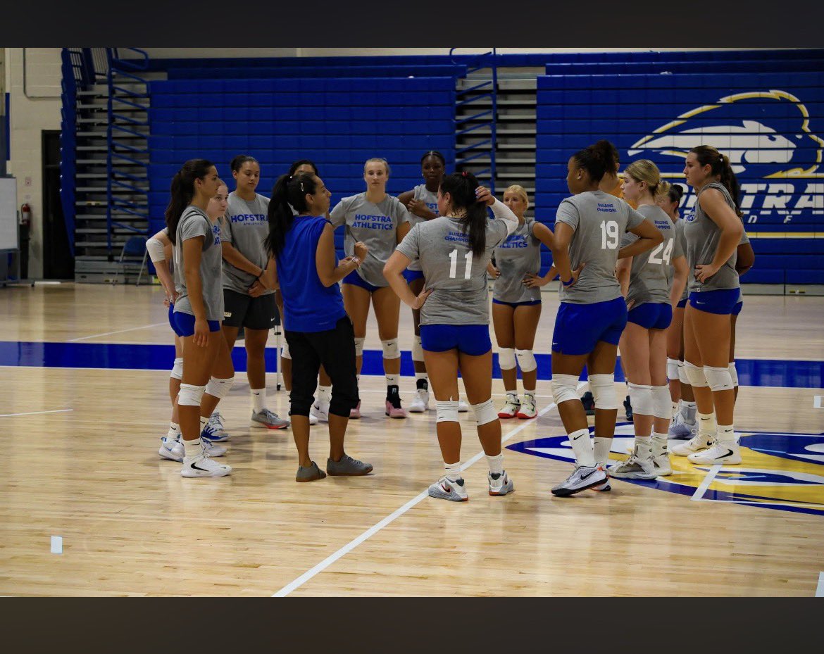 KbergVolleyball's tweet photo. Stella Becker KMHclass of ‘25 gets her Hofstra gear today.  They open up the season vs Penn State!! https://t.co/twBpqjNdIm