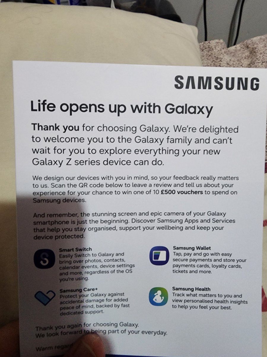 DrDrfaiss's tweet photo. @SamsungMobile @Samsung 1. Improve your customer service, hire someone who understands English. 
2. Improve your products. 
The secrets behind samsung positive reviews. @AppleSupport @theapplehub what have you got to say?
@ForbesTech @TechCrunch @techUK @alexhern
@bbctech https://t.co/KmTpRwmdTR