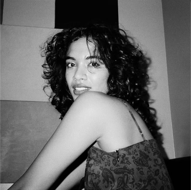 starbruisedd's tweet photo. @sambuckysboat ever since I’ve seen someone say her as rogue I can help but want that so badly https://t.co/lk2I5T2eir