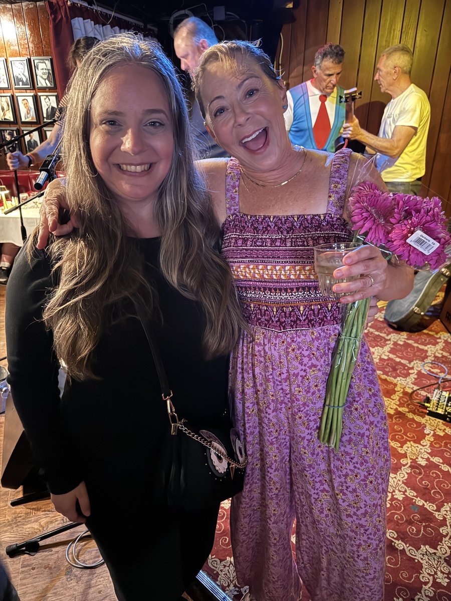 AtlasTalent's tweet photo. Congratulations to our client Debi Derryberry for the sold-out show of the 25th-anniversary screening of “Jimmy Neutron: Boy Genius”!

Debi and fellow Atlas client, Brenna Larsen, also gave a wonderful performance with their band, Honey Pig, during the after-party! https://t.co/AQDAxsgIy9