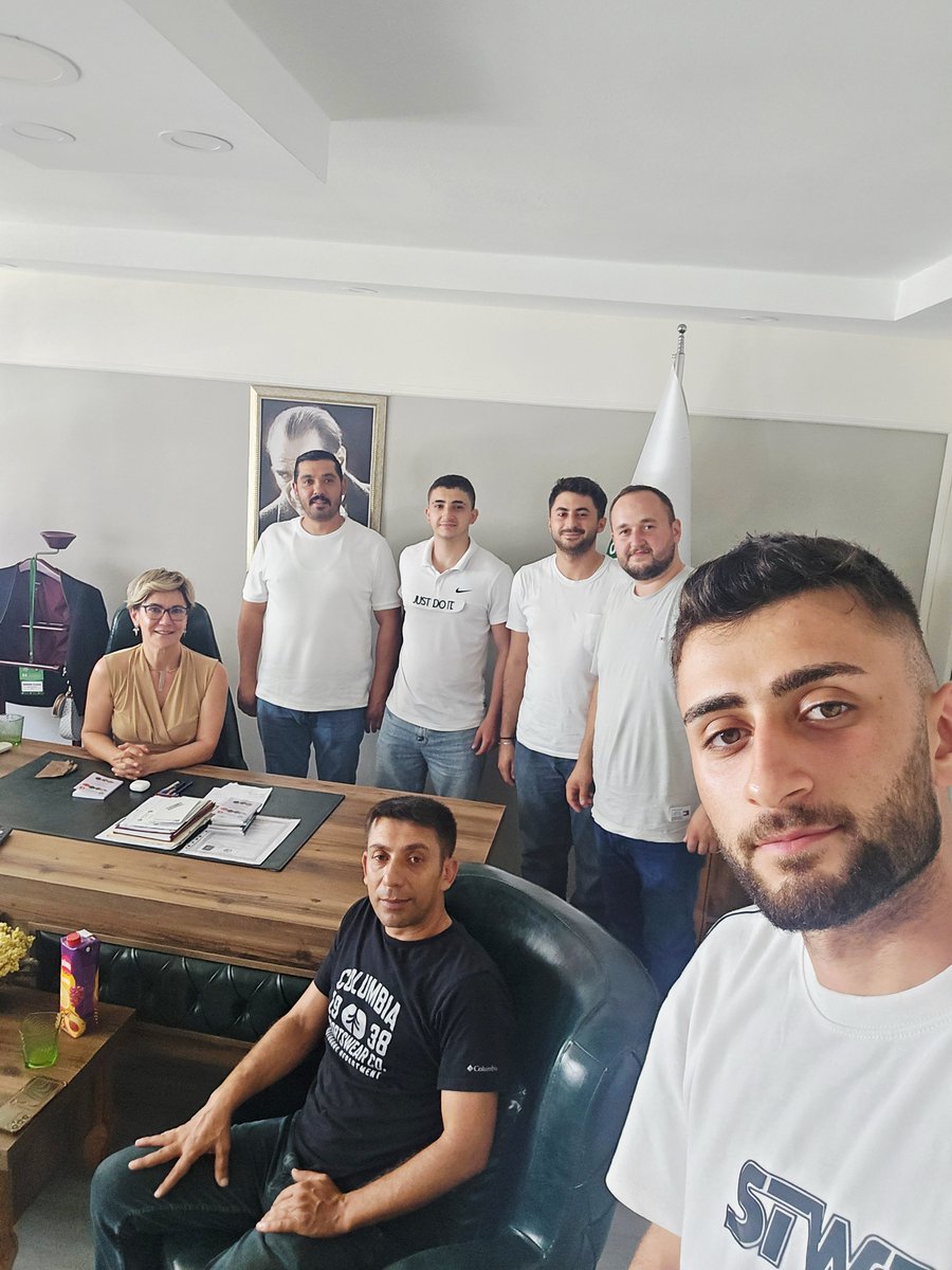 NerminYimaz's tweet photo. Sinop Orman İşl. Müd. Temsilcimiz Doğan KESGİN, Boyabat Orm. İşl. Müd. Temsilcimiz Mustafa TOSUNOĞLU ve üyelerimiz Mehmet GÖKGÖZ,
Abdulbaki KOÇ, Emirhan Sadık VATAN, Yasin ÖZDEMİR'e nazik ziyaretleri için çok teşekkür ederim. https://t.co/9O2q8FPBg3