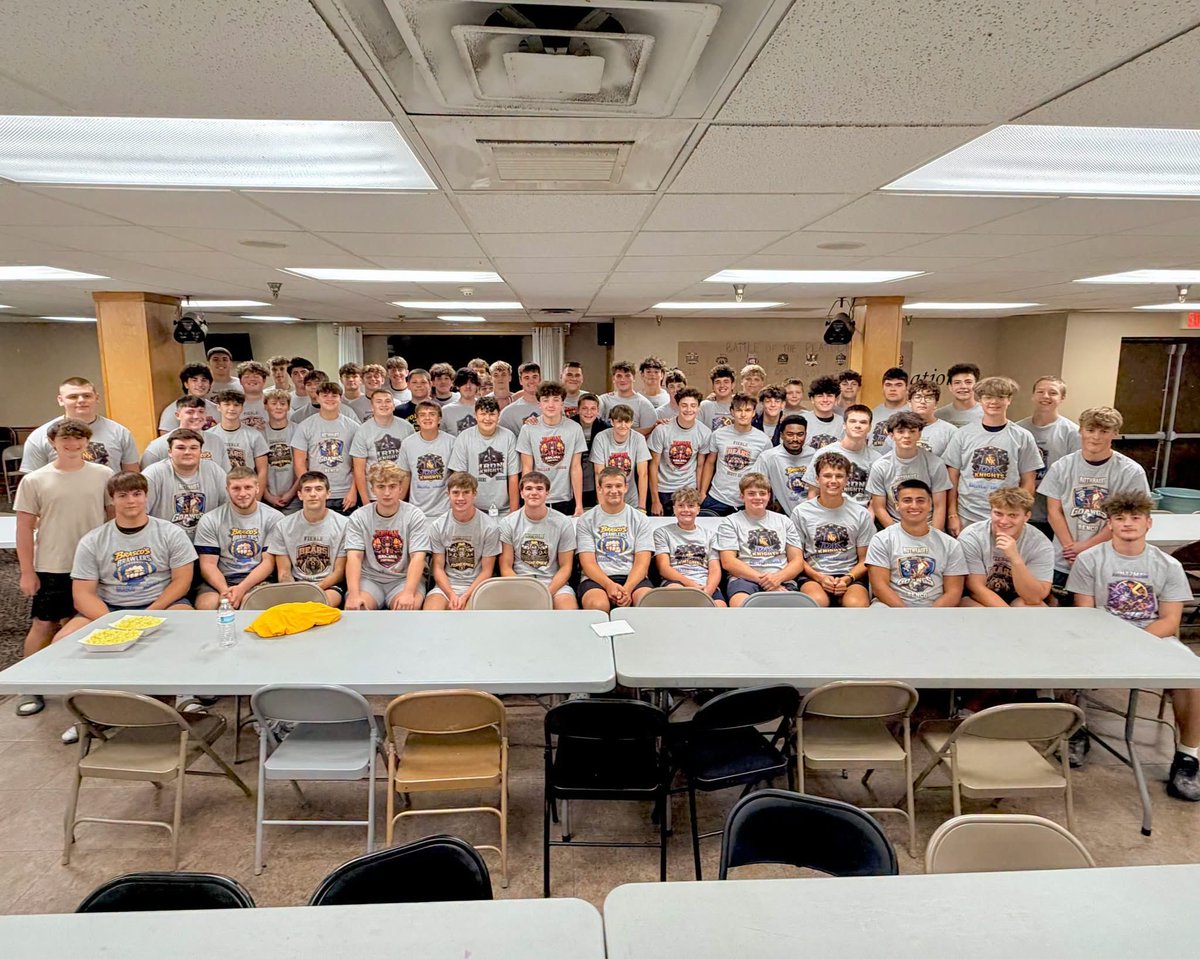 NorwinFB's tweet photo. Big thank you to @NorwinFBallNtwk for the annual End-of-Summer Workout Party &amp; first-ever Battle of the Platoons! 

Tough. Discipline. Family ⚔️

 #BattleOfThePlatoons #BassFishermen #TheBears #BrascosBrawlers #DKKnights #GDawgs #IronKnights #JordanBanana #XMen https://t.co/s8Fw7NOfSg