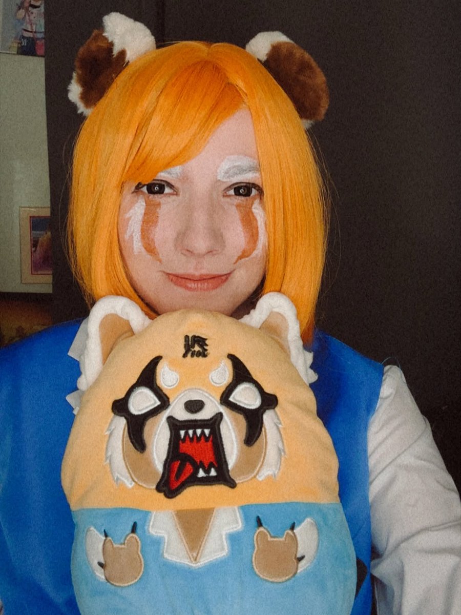 aggretsuko's tweet photo. This look deserves an encore 🎤❤️ #Aggretsuko cosplay by nerdypotsie on IG https://t.co/sN46lDpJJn