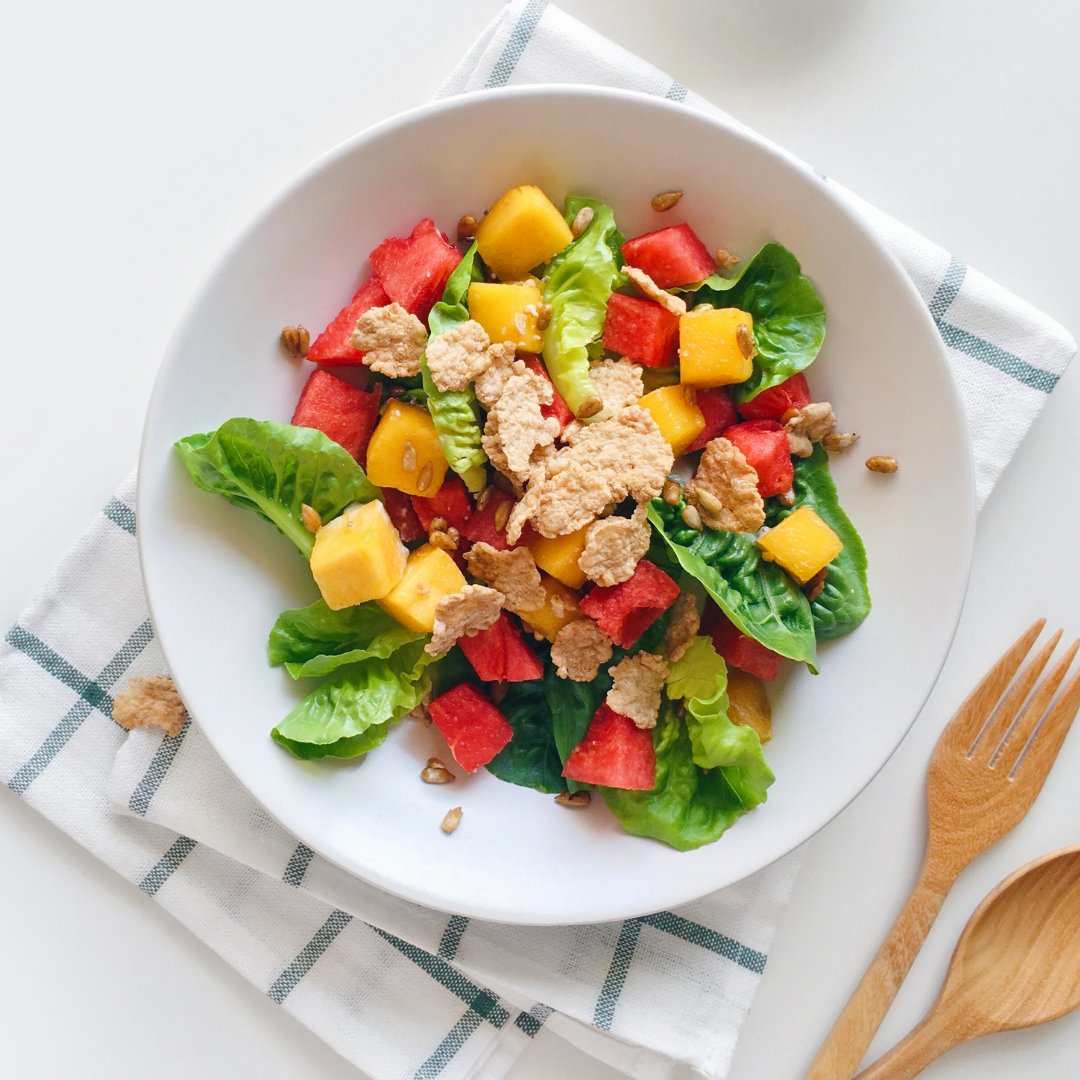 MurdochPub's tweet photo. Summer in a bowl: watermelon, mango, and a kiss of mint on a bed of greens. Juicy, bright, and totally refreshing on hot days!
Order yours online ➡️ https://t.co/8o46VRLS7H
#orderonline #onlineorder #pickup #delivery https://t.co/VpuJRfR91n