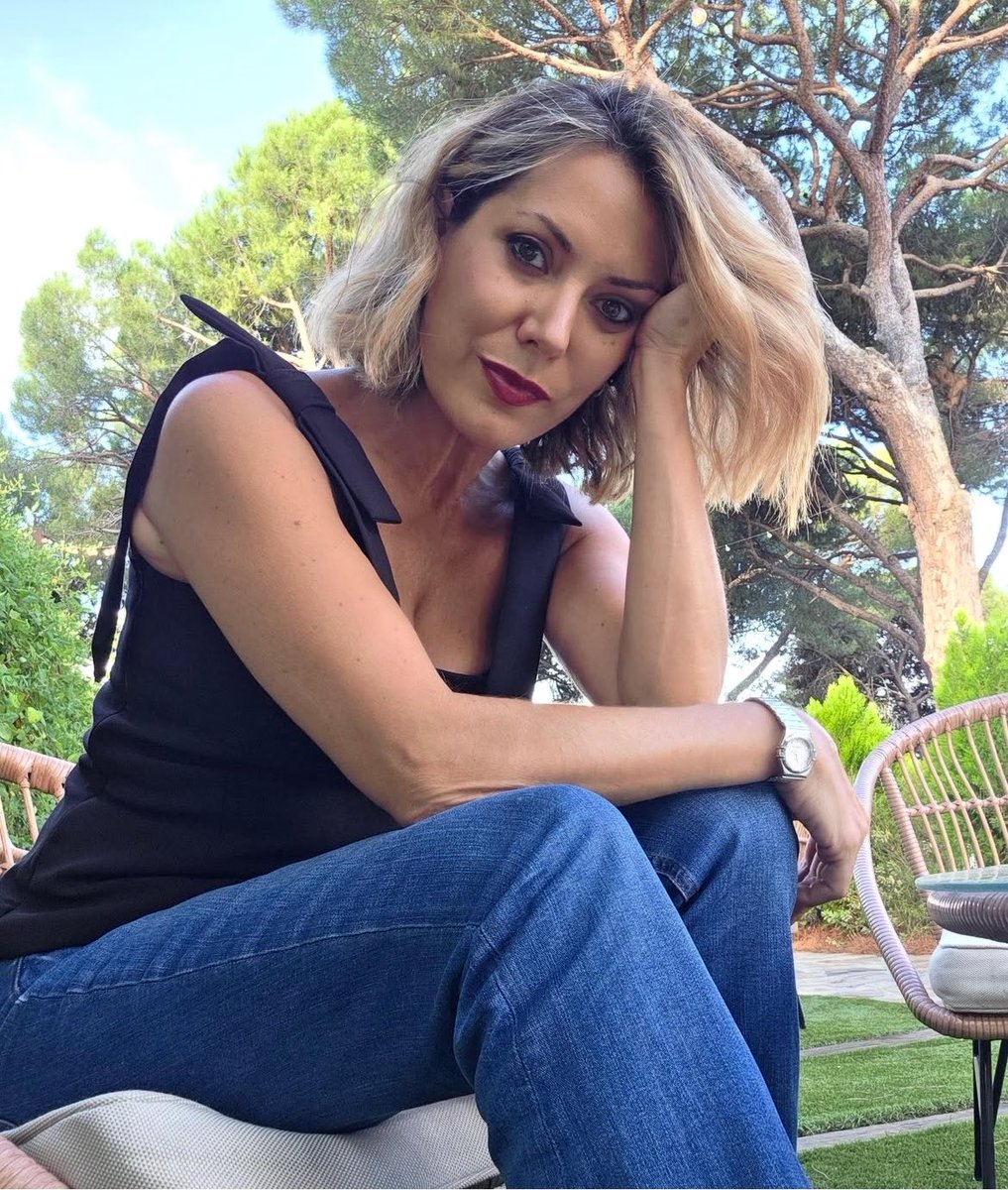 Meryemsultan0's tweet photo. Bir hoşgeldin yok mu 🙈 https://t.co/cWPNEzf0Yk
