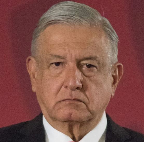MrLotario's tweet photo. @USAmbMex ¿Y para cuándo van por este líder?
Esos solo son chalanes al servicio del líder narcomunista más letal del mundo #FentAMLO.
¡El líder del cártel más letal de todos! https://t.co/HBTAIKRCj9