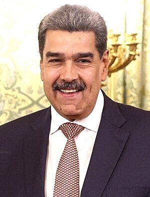 Vamosvenezuelan's tweet photo. Es inocente 🇻🇪

Y volverá...

#MaríaDesquiciadaMachado es la que jamás volverá, dejen de creerle a derecha parásita. https://t.co/6RR6V6Q6gA