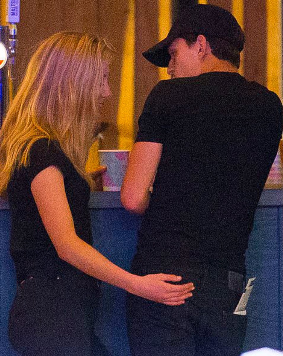 CultureCave_'s tweet photo. Throwback to when Tom Holland and Zendaya broke up and Tom was spotted with another girl immediately. https://t.co/xFN1jVe4dH