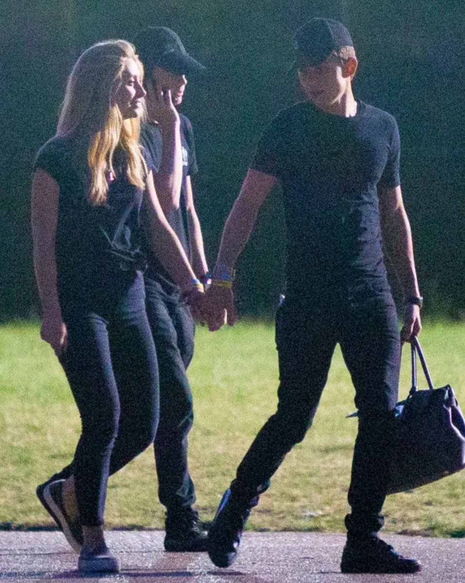 CultureCave_'s tweet photo. Throwback to when Tom Holland and Zendaya broke up and Tom was spotted with another girl immediately. https://t.co/xFN1jVe4dH