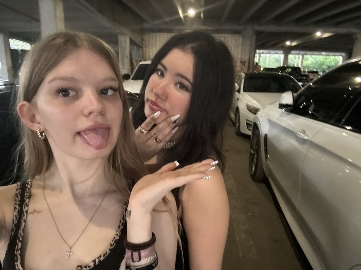 uronlykarma's tweet photo. we wanna see your d**kkkkkk!!! https://t.co/qja0cLr2ce